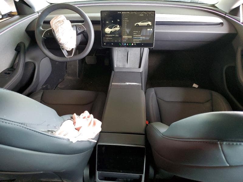 2024 TESLA MODEL 3 8