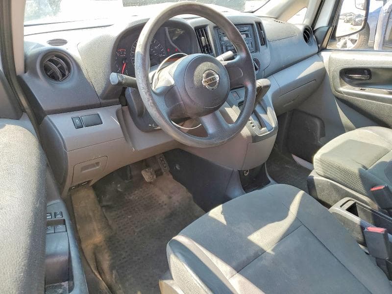 2017 NISSAN NV200 S 8