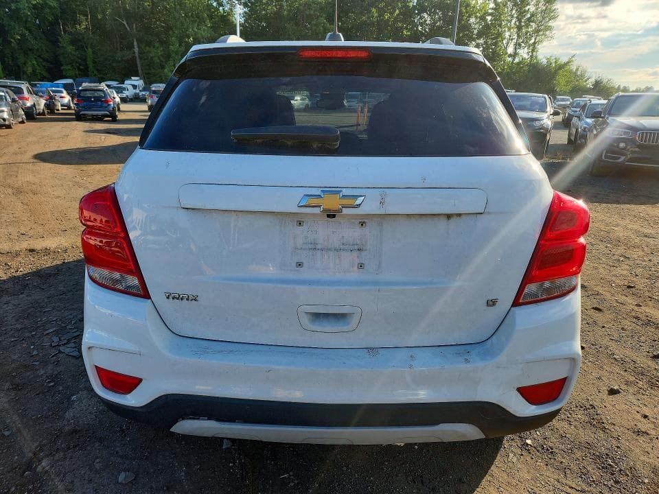 2017 CHEVROLET TRAX 1LT 6