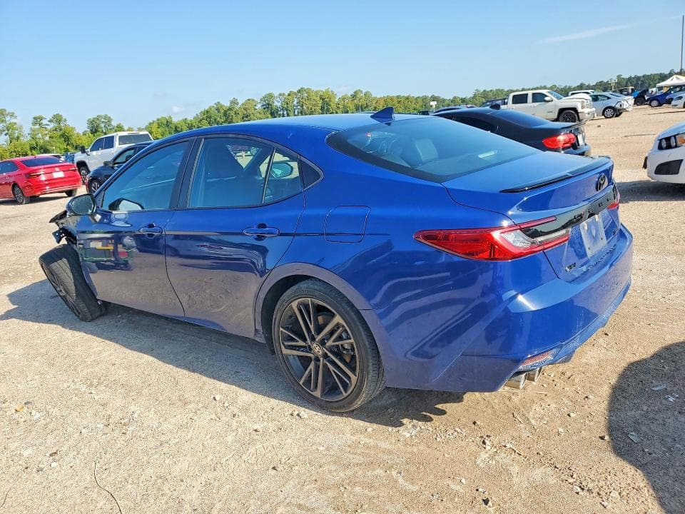 2025 TOYOTA CAMRY XSE 2