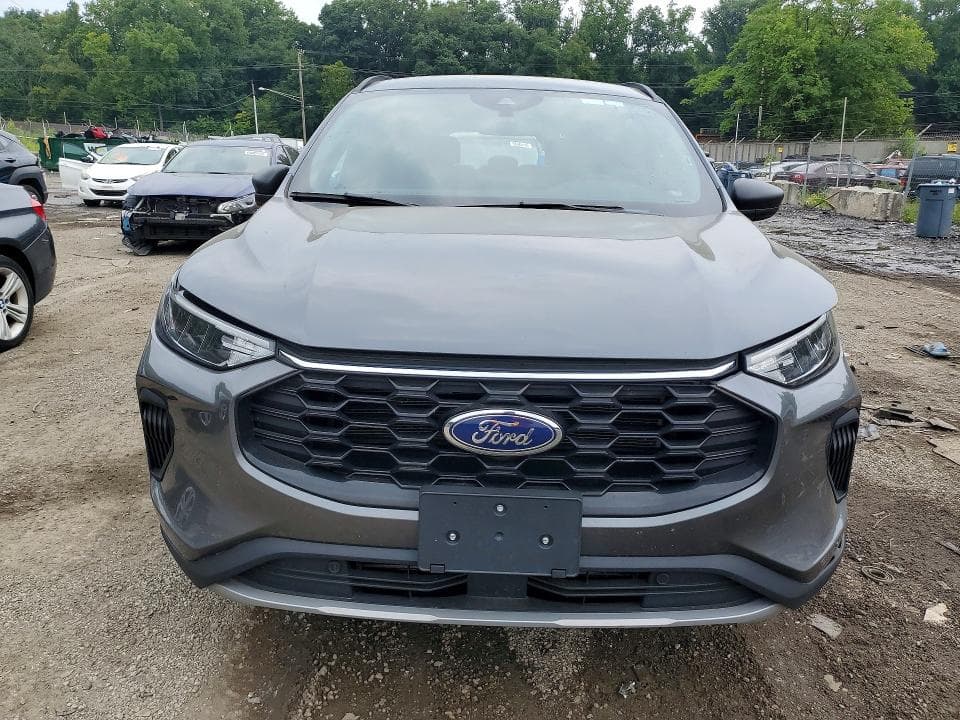 2025 FORD ESCAPE ST LINE 5