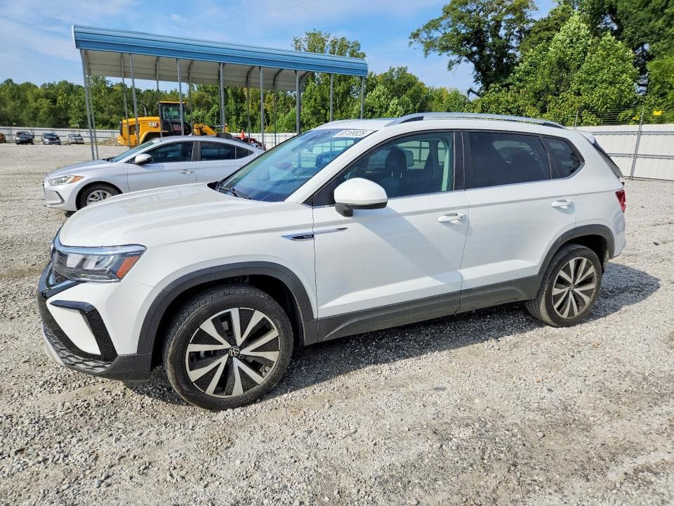 2022 VOLKSWAGEN TAOS SE