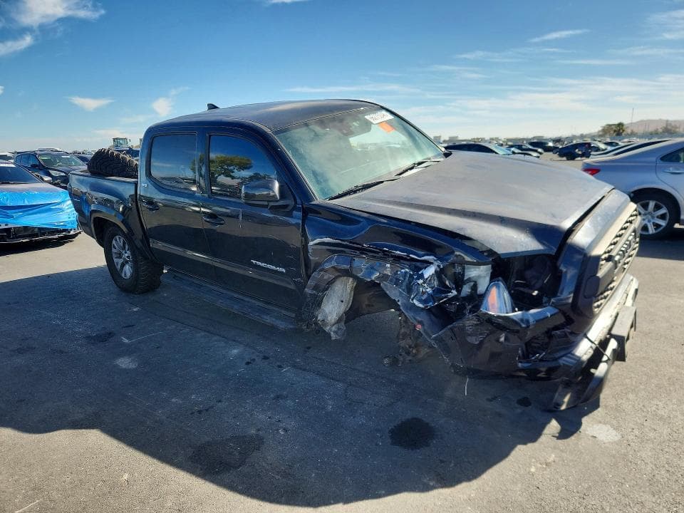 2018 TOYOTA TACOMA SR5 V6 4