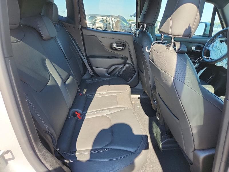 2020 JEEP RENEGADE LATITUDE 11