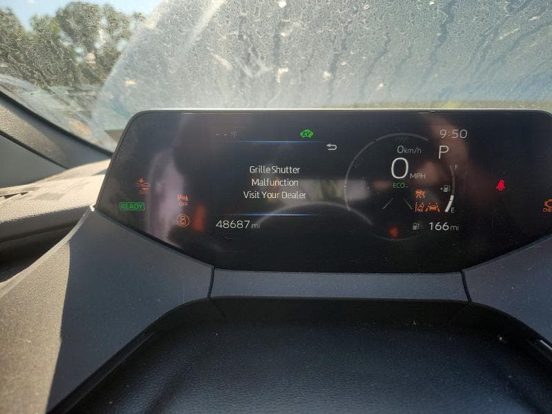 2023 TOYOTA PRIUS LE 9