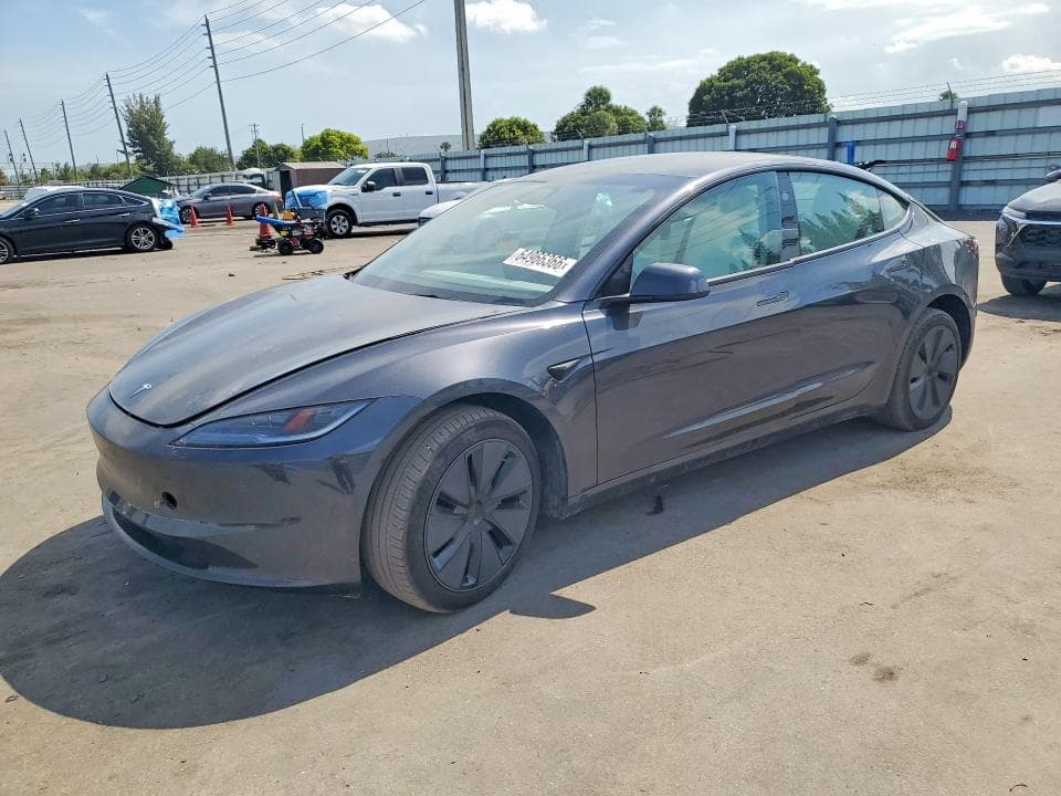 2025 TESLA MODEL 3 - 1