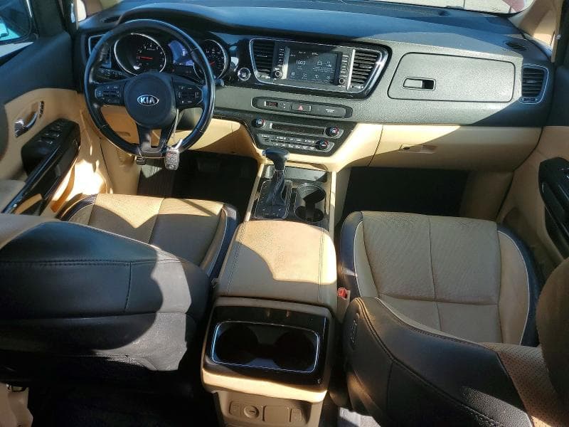 2018 KIA SEDONA EX 8