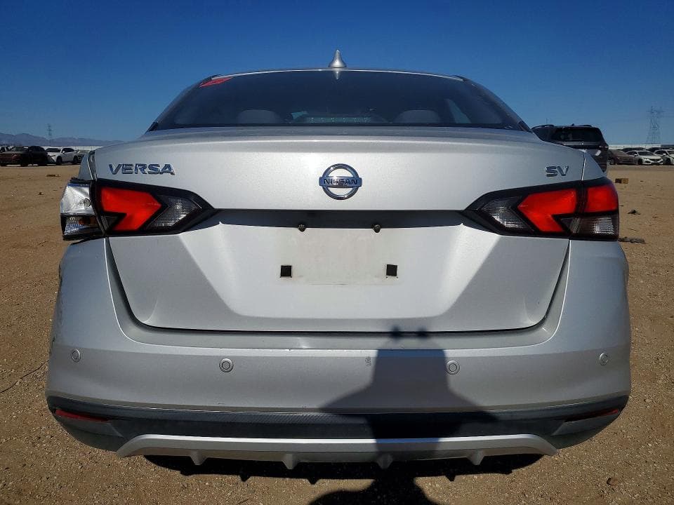2021 NISSAN VERSA SV 6