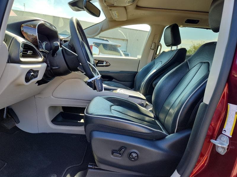 2022 CHRYSLER PACIFICA LIMITED 7