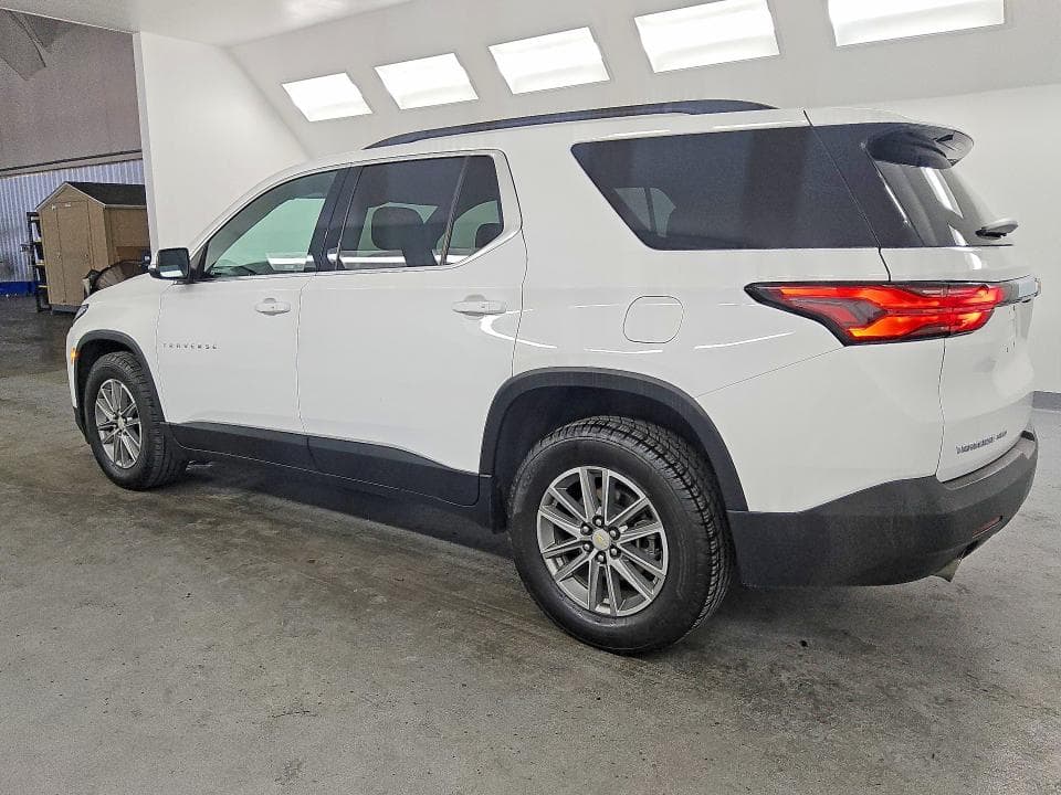 2023 CHEVROLET TRAVERSE LT 2