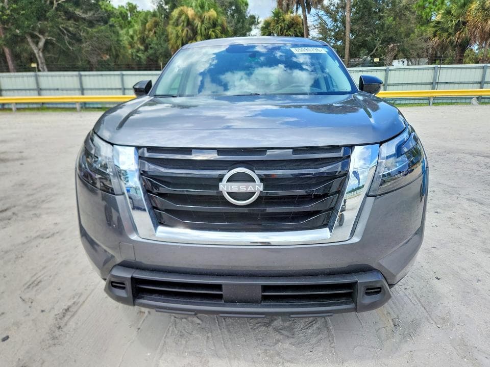 2024 NISSAN PATHFINDER S 5