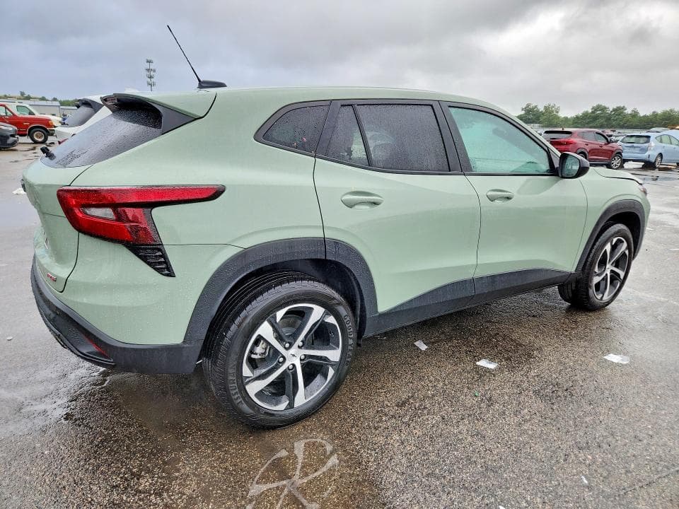 2024 CHEVROLET TRAX 1RS 3