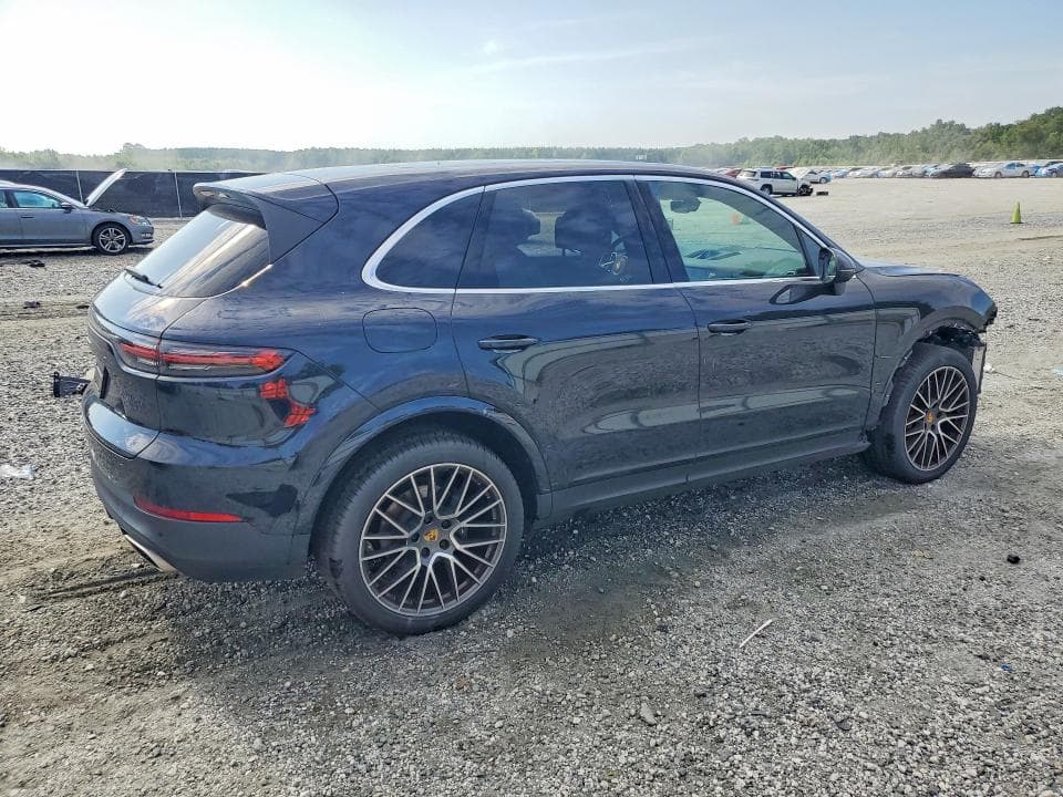 2021 PORSCHE CAYENNE 3