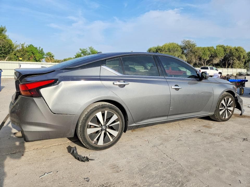 2019 NISSAN ALTIMA SL 3