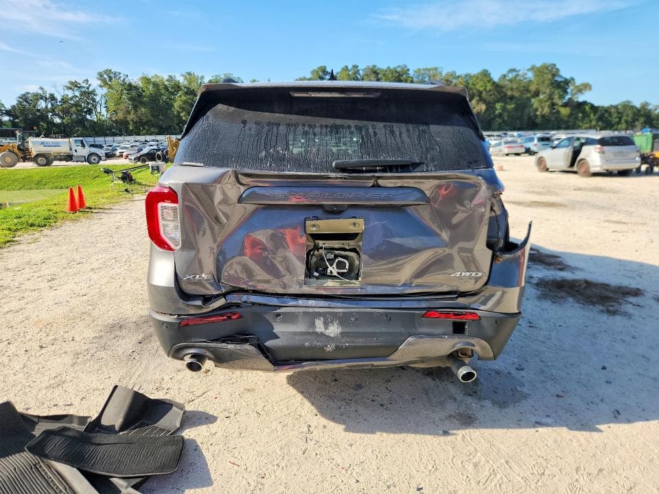 2021 FORD EXPLORER XLT 6