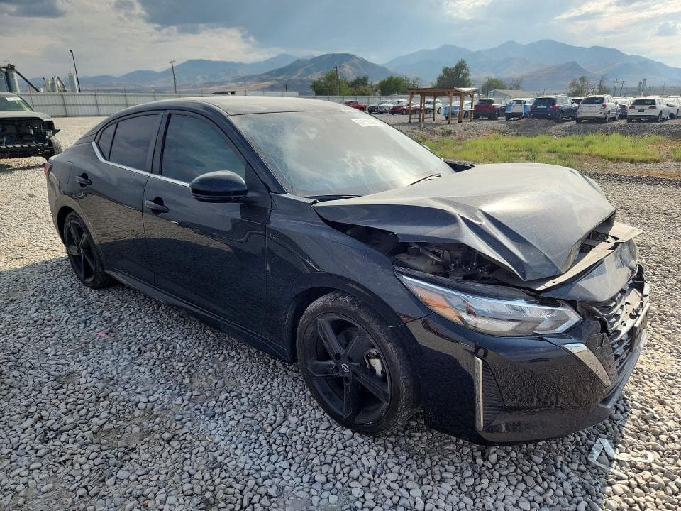 2024 NISSAN SENTRA SR 4