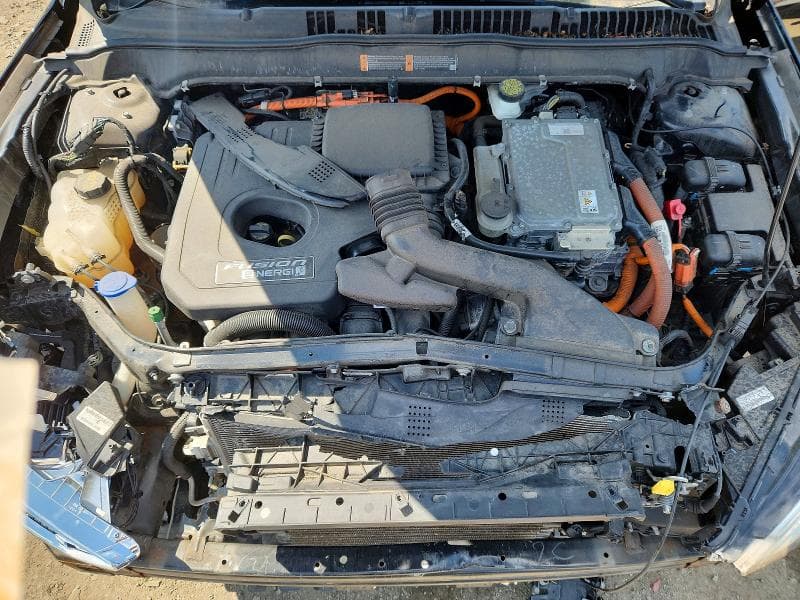 2017 FORD FUSION SE PHEV 11