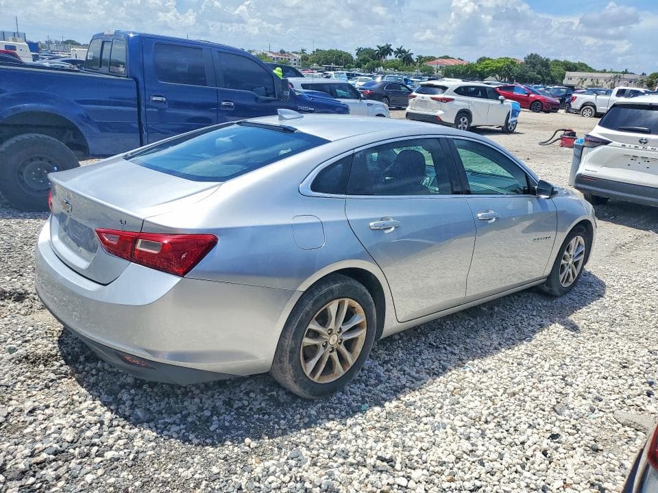 2017 CHEVROLET MALIBU LT 3