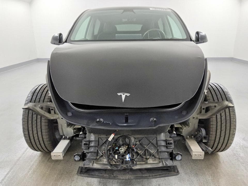 2022 TESLA MODEL Y 5