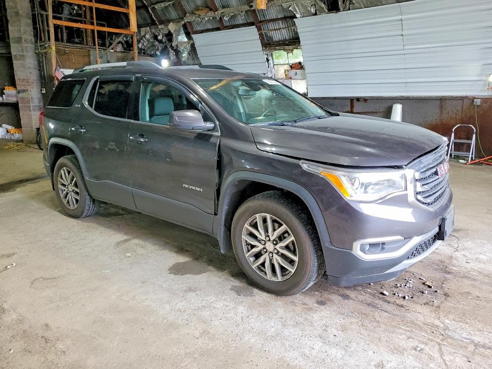 2017 GMC ACADIA SLE 4