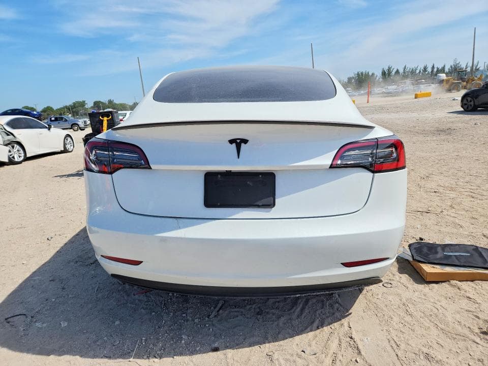 2023 TESLA MODEL 3 6