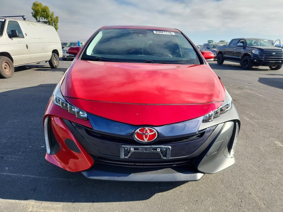 2018 TOYOTA PRIUS PRIME PREMIUM 5