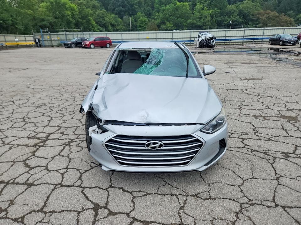 2017 HYUNDAI ELANTRA SE 5