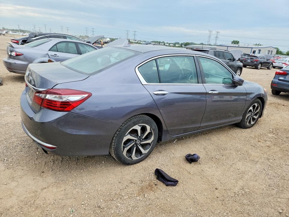2017 HONDA ACCORD EX 3
