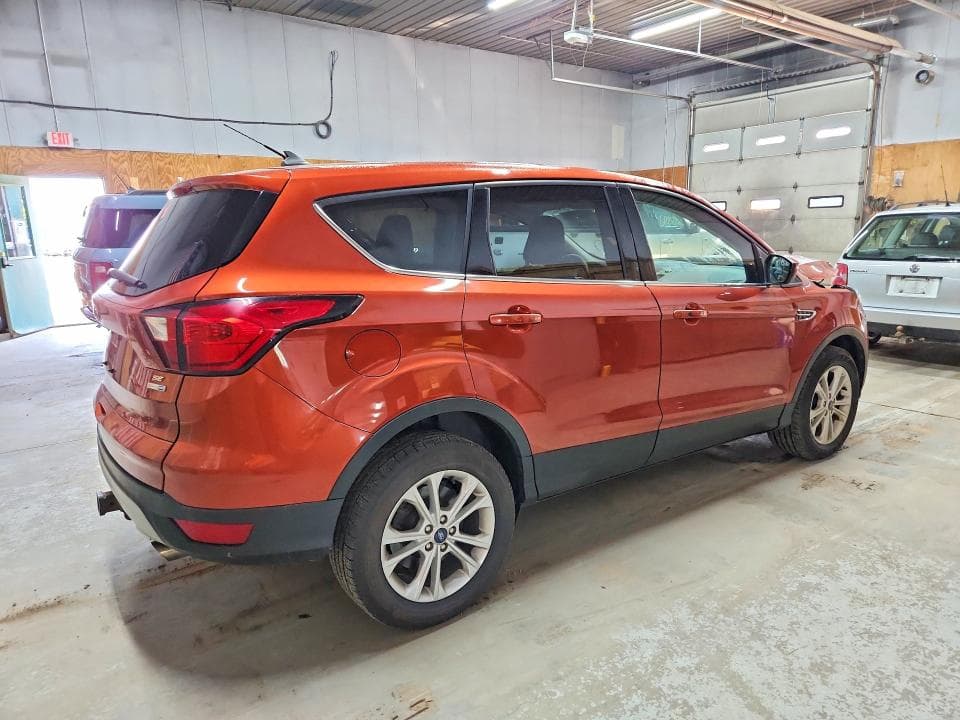 2019 FORD ESCAPE 3