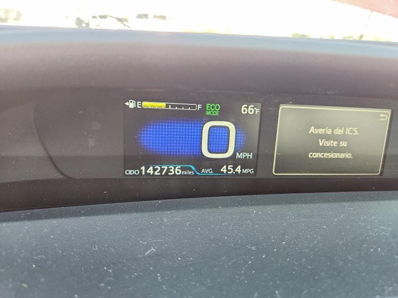 2017 TOYOTA PRIUS TWO 9