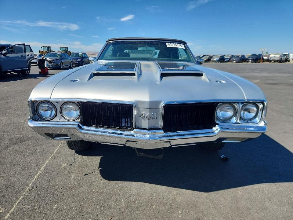 1970 OLDSMOBILE CUTLASS SP 5