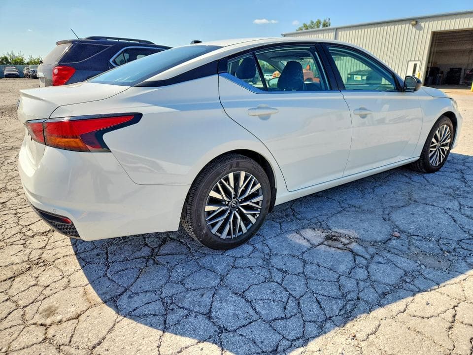 2026 NISSAN ALTIMA SV 3