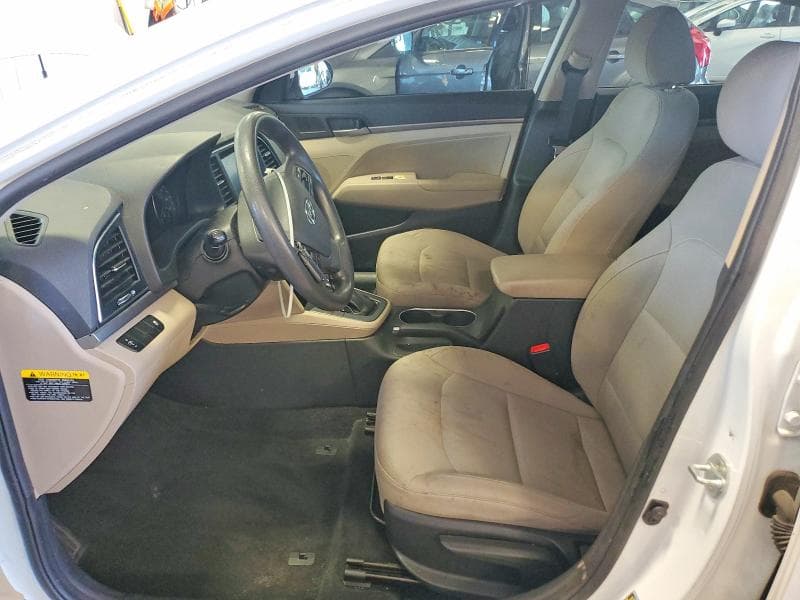 2017 HYUNDAI ELANTRA SE 7