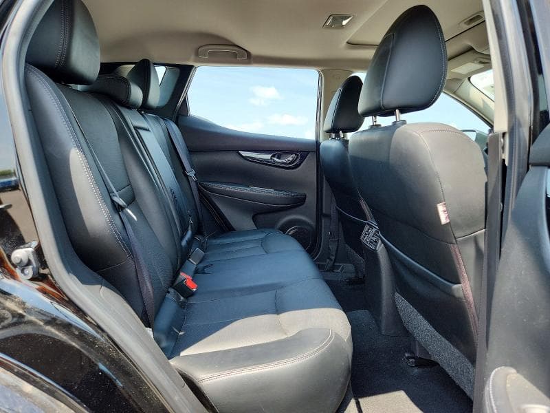 2018 NISSAN ROGUE SPORT S 10