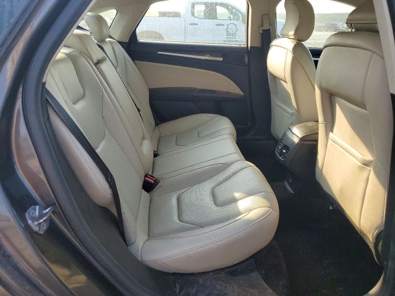 2018 FORD FUSION TITANIUM/PLATINUM 10
