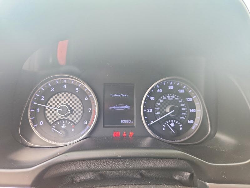 2019 HYUNDAI ELANTRA SEL 9