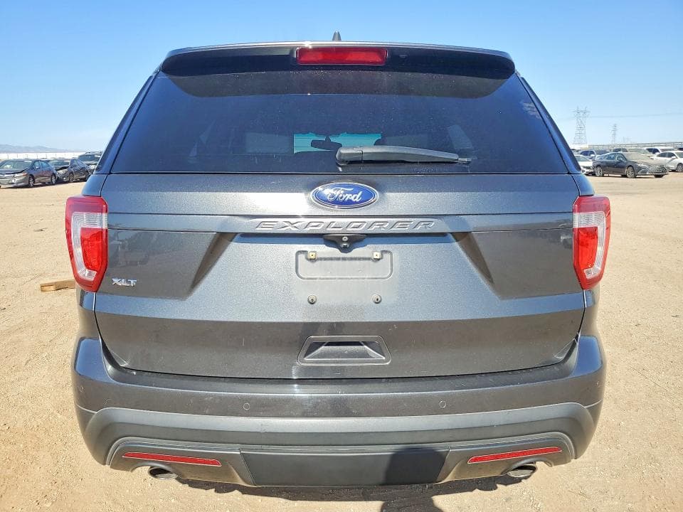 2017 FORD EXPLORER XLT 6