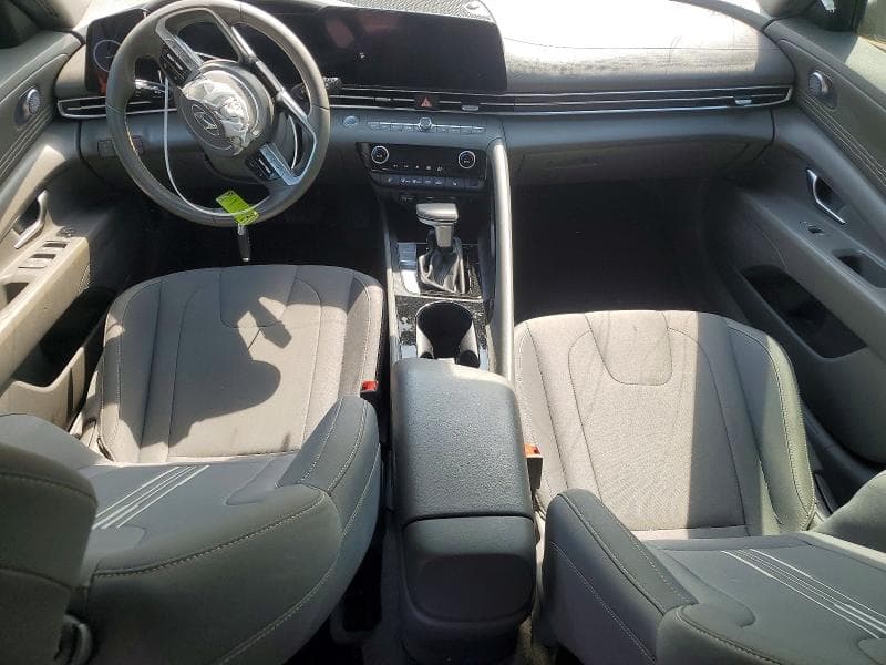 2023 HYUNDAI ELANTRA SEL 8