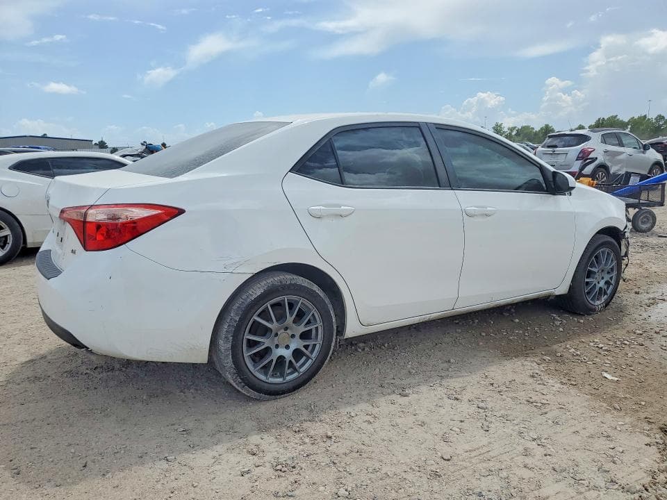 2019 TOYOTA COROLLA LE 3