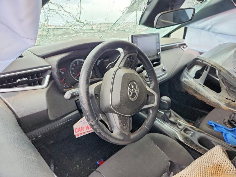 2021 TOYOTA COROLLA SE 8