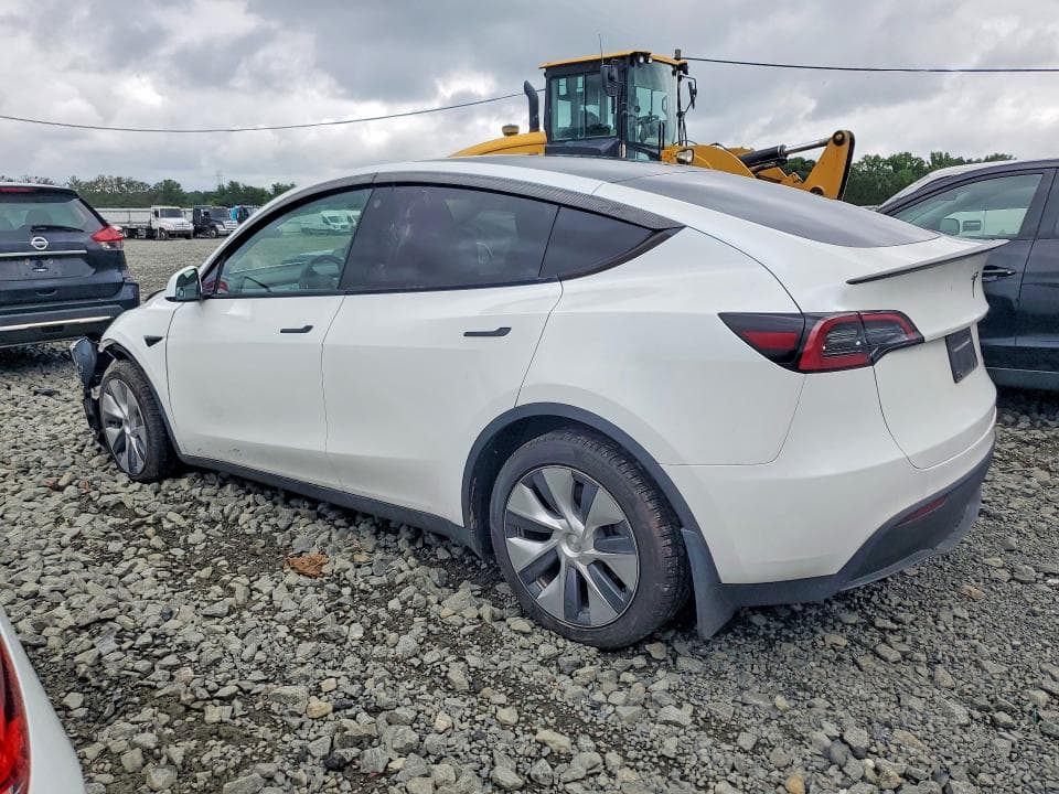 2023 TESLA MODEL Y 2