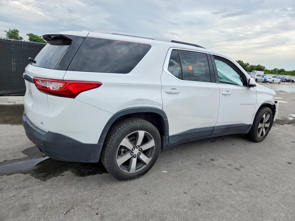 2018 CHEVROLET TRAVERSE LT 3