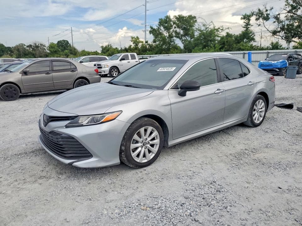 2019 TOYOTA CAMRY LE - 1