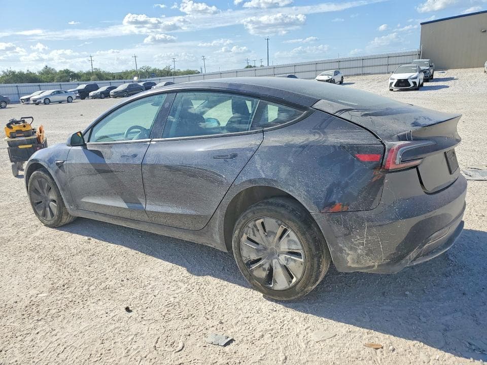 2024 TESLA MODEL 3 2
