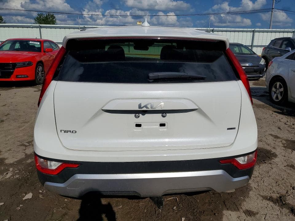 2024 KIA NIRO LX 6