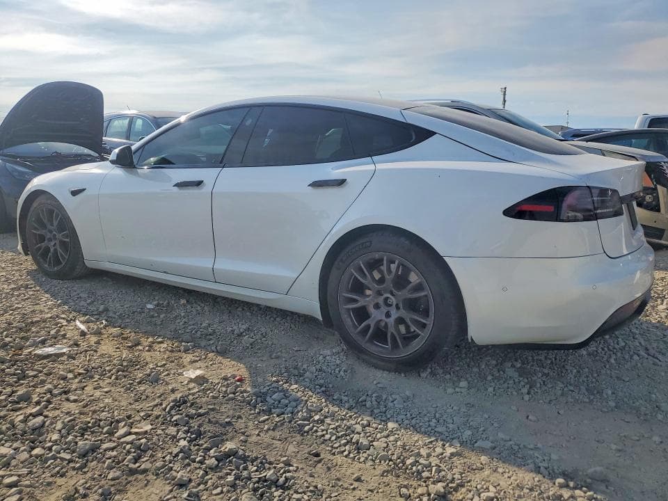 2022 TESLA MODEL S 2