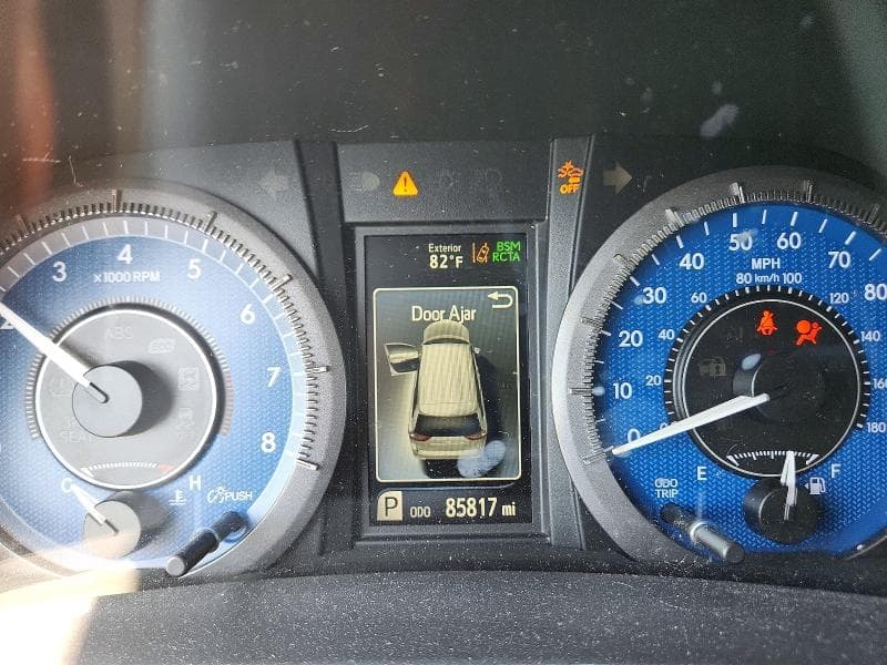 2018 TOYOTA SIENNA XLE 7-PASSENGER 9