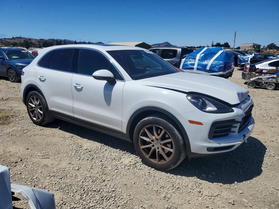 2020 PORSCHE CAYENNE 4