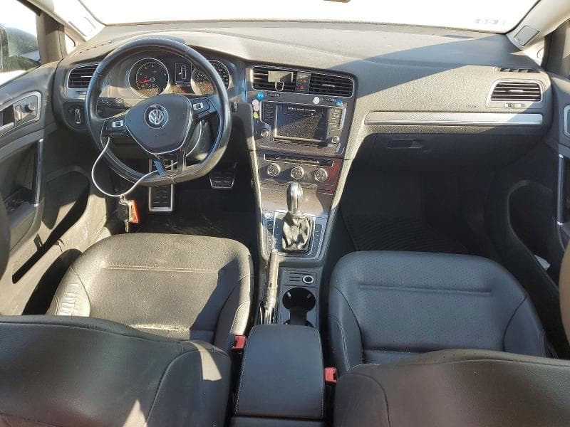 2017 VOLKSWAGEN GOLF ALLTRACK S 8