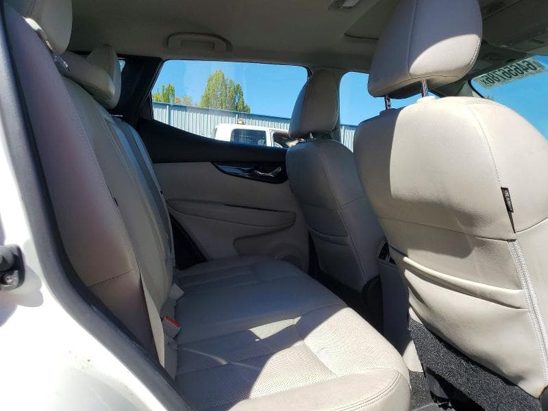 2017 NISSAN ROGUE SPORT SL 10